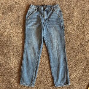 Judy Blue Women's Relaxed Jeans in Light Blue